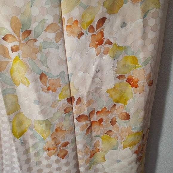 Vintage Silk Pastel Peach Floral Flowy Lined Silky Jaquard Hand Painted Kimono - Picture 4 of 14